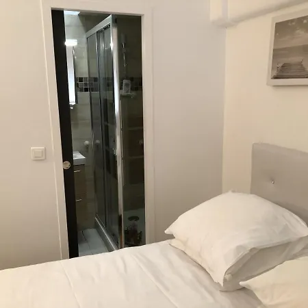 Appartamento Apartment Rue Saint Charles 75015 Paris *